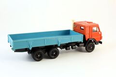 KAMAZ-53212 red-blue (plastic box) 1992 Elecon Arek 1:43