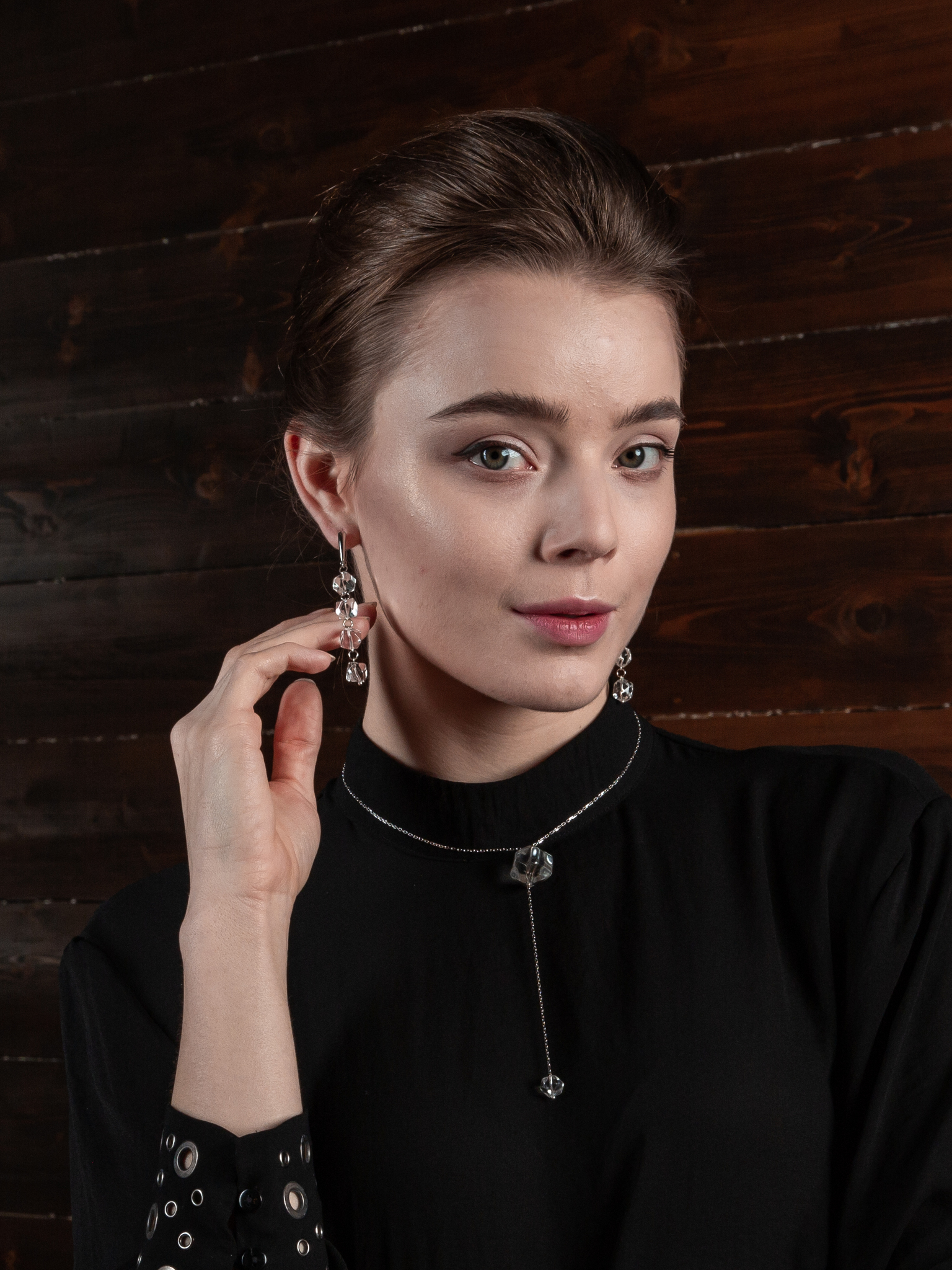 Серьги из горного хрусталя