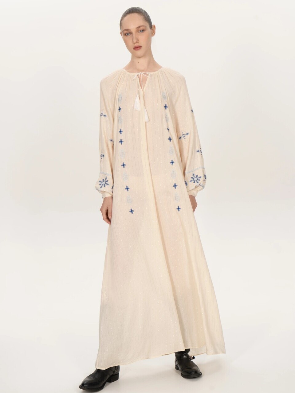 Платье длинное, разноцветное