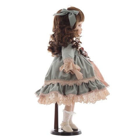 Кукла фарфоровая 