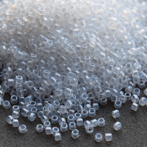 Бисер Тохо круглый 15/0 0141 белый перл/Toho round