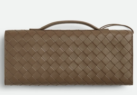 Клатч Bottega Veneta Andiamo Сосновая шишка