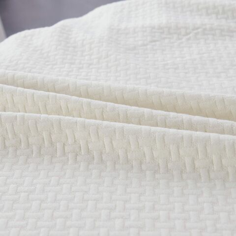 Плед 220х240 Sofi De MarkO Аманда молочный