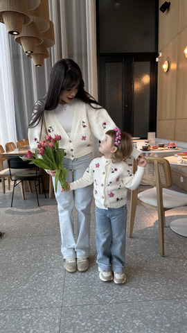 Кардиган с цветами детский