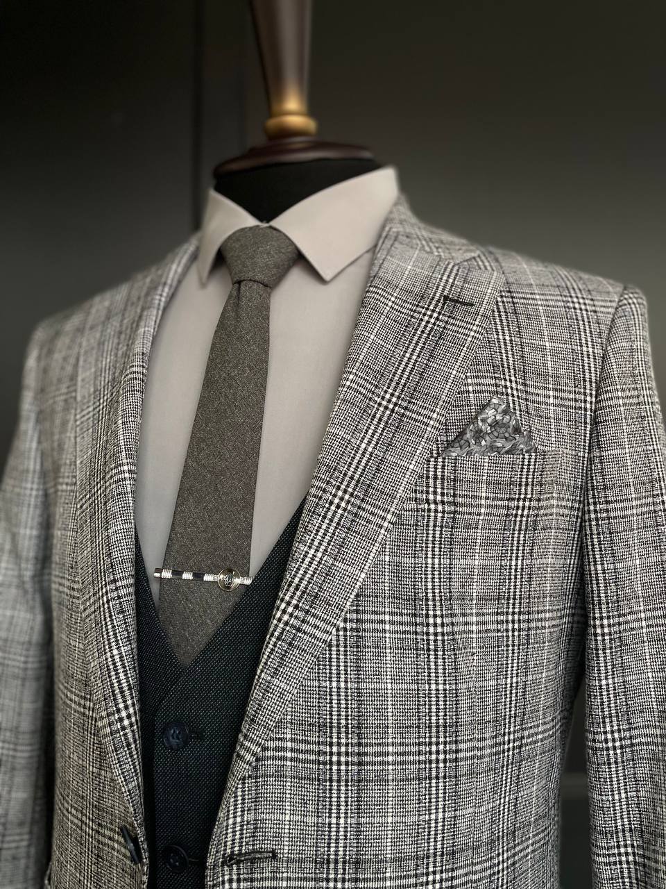 Костюм-тройка "Biscotti"