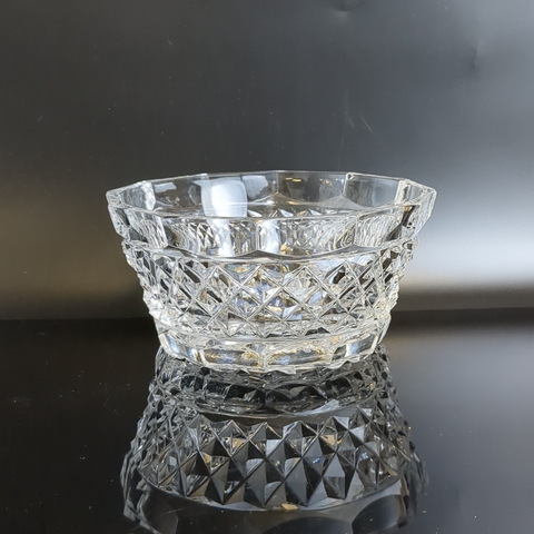 Салатник винтажный стекло с геометрическим резным декором, времен СССР 1970-1990 гг