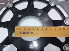 Диск тормозной передний лепестковый на Suzuki GSX 750 1997-2003 / VZ MARAUDER 800 1996-2004