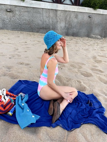 Панама Love голубая