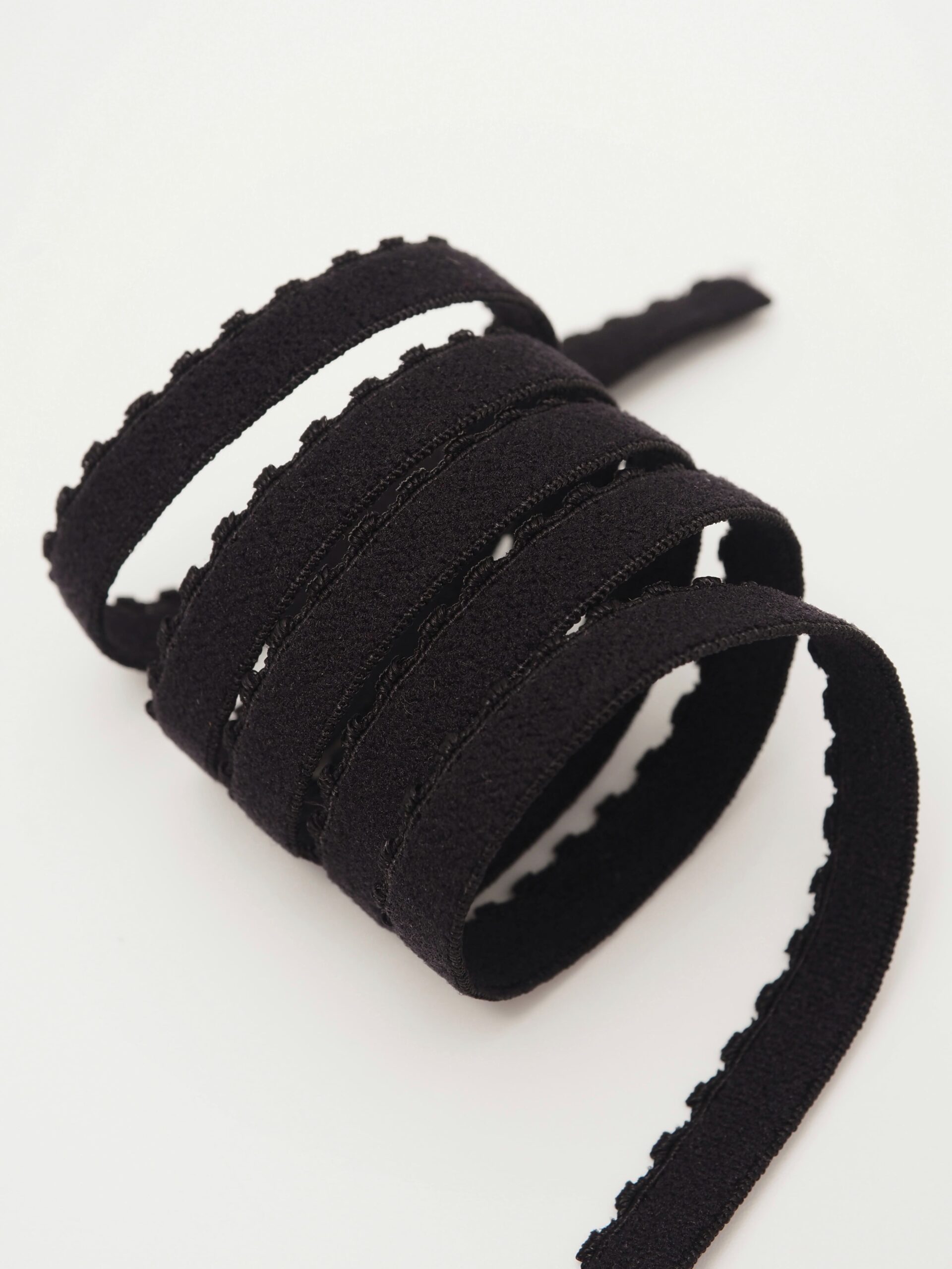 Резинка бельевая ажурная цвет черный ширина 8 мм с учетом фестона