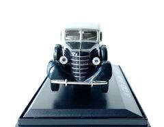 GAZ-11-40 1940 black 1:43 Nash Avtoprom