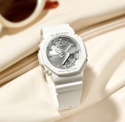 Часы Casio GMA-P2100VA-7A