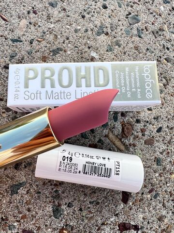 Topface Губная помада PRO HD Soft Matte Lipstick тон 019   PT158