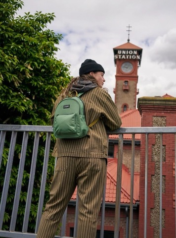 Картинка рюкзак городской Dakine D.101.2742 Black - 8