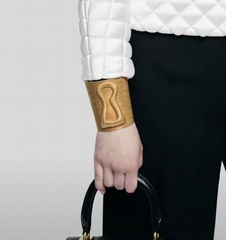 53247 - Браслет манжета ЗАМОЧНАЯ СКВАЖИНА широкий в стиле Schiaparelli