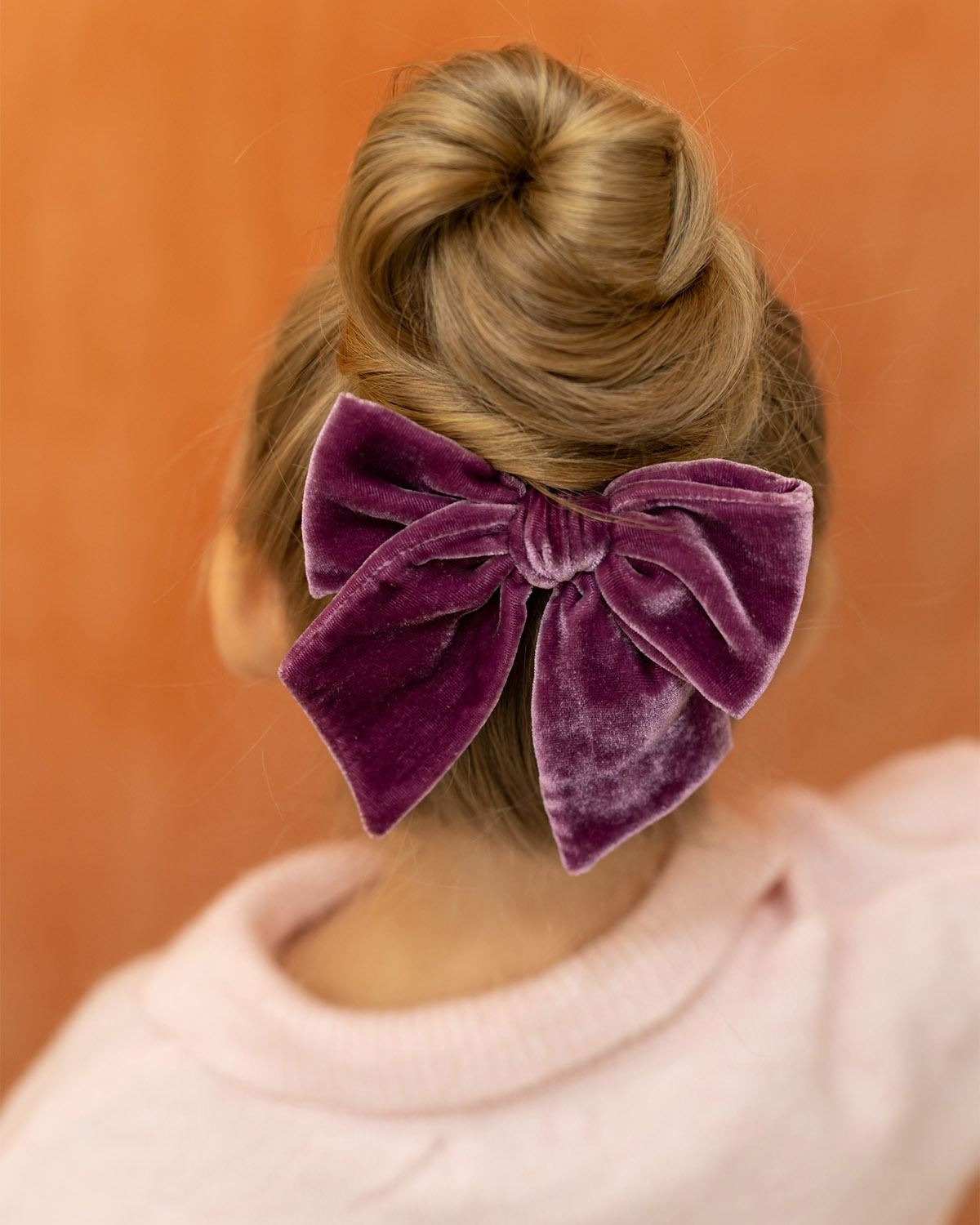 Бархатный бант JOZEPHINE