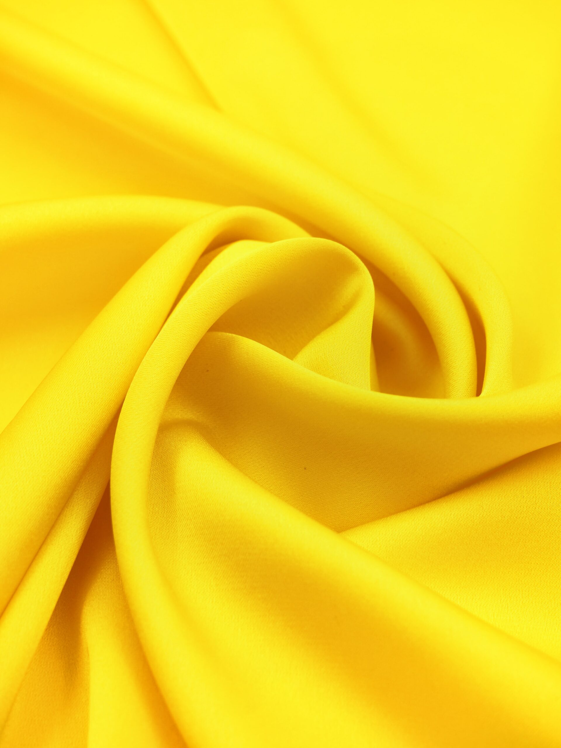 Шелк армани желтый глянцевый плотность 90 г/м2 отрезом 50х75 см