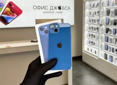 iPhone 13, 128 ГБ б/у