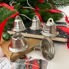 Колокольчик металлический, для декора и творчества, размер 4 см, цвет серебряный, набор 5 шт.