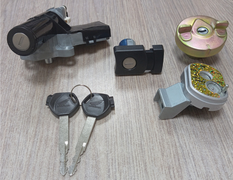 Замок зажигания Honda AF-67/68 (комплект)