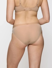 Трусы классические Triumph Infinite Sensation Tai | Телесный