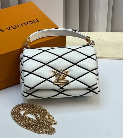 Сумка женская Louis Vuitton GO-14 MM белый
