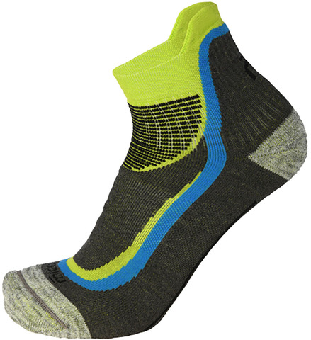 Элитные короткие носки Mico Extra Dry Trail Run Medium Weight для бега