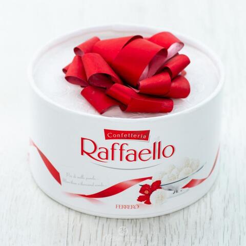 Şokolad \ Шоколад \ Chocolate Raffaello qutu 200 q