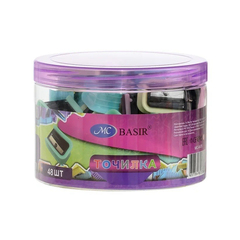 
          Точилка Basir, одинарная, серия "Офис", чёрный корпус с цветной оправой, размер 3.3*2.2 см