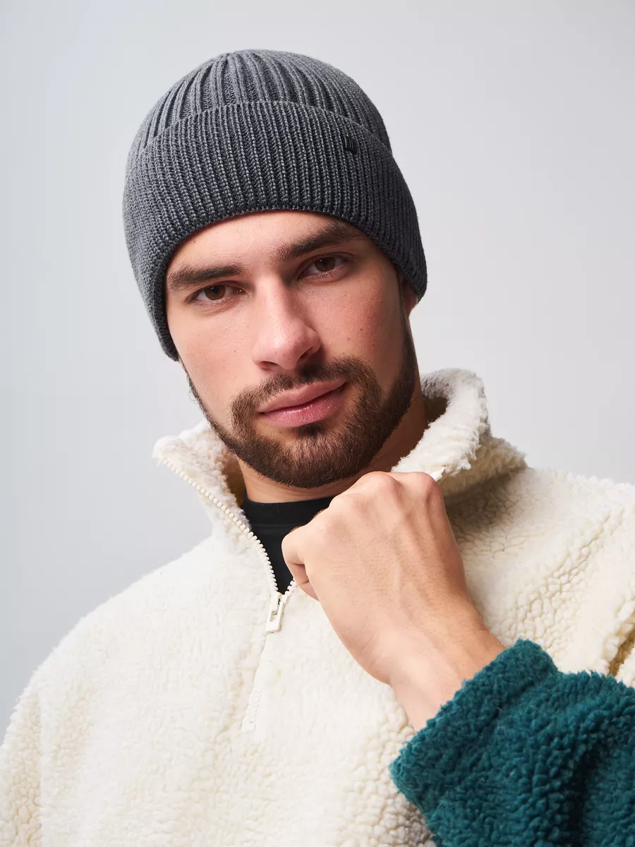 Шапка бини зимняя весенняя с флисом