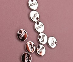 Подвеска Love 5.5 мм
