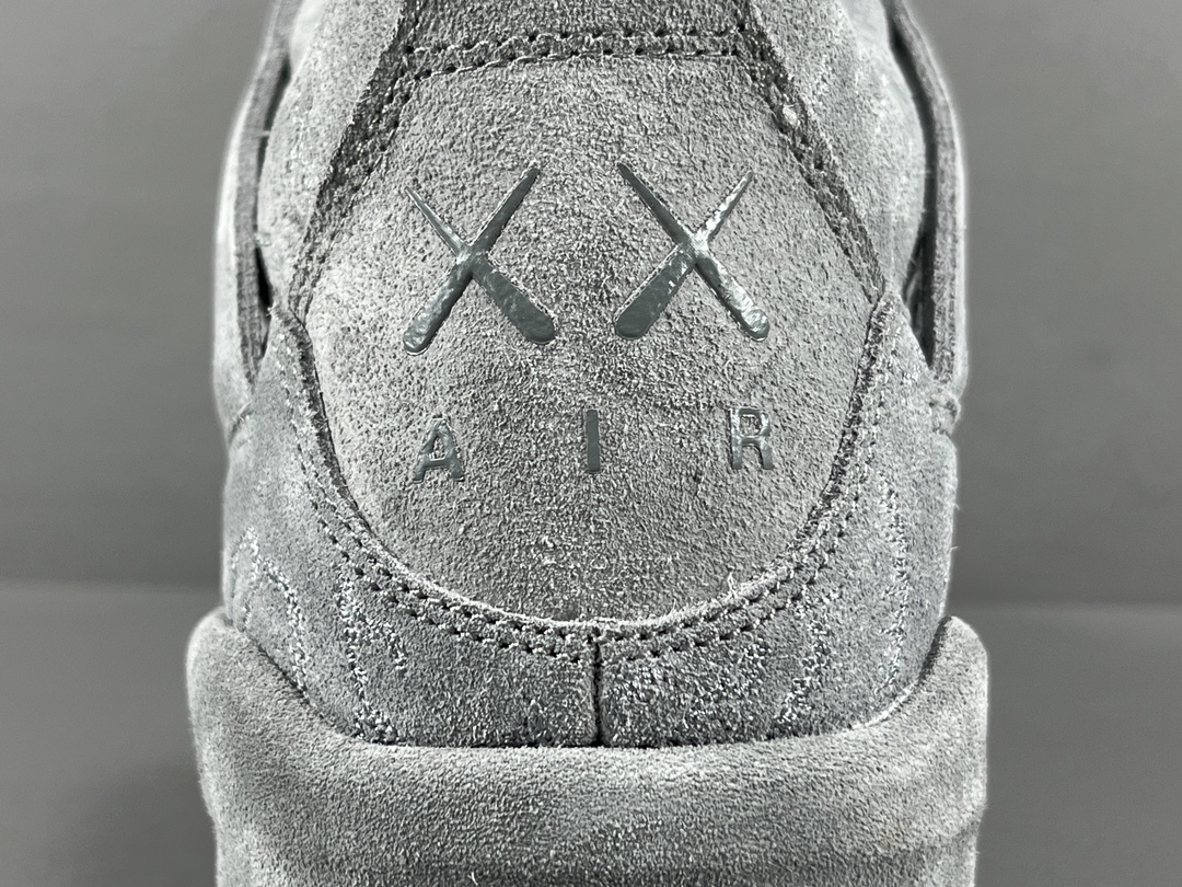 Air jordan 4 kaws grey outlet