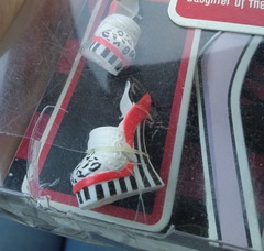 Набор одежды 2012 для Оперетты - ! КОРОБКА ПРИМЯТА СНИЗУ !