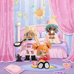 Случайная фигурка POP MART Lil Peach Riot: Sleepover