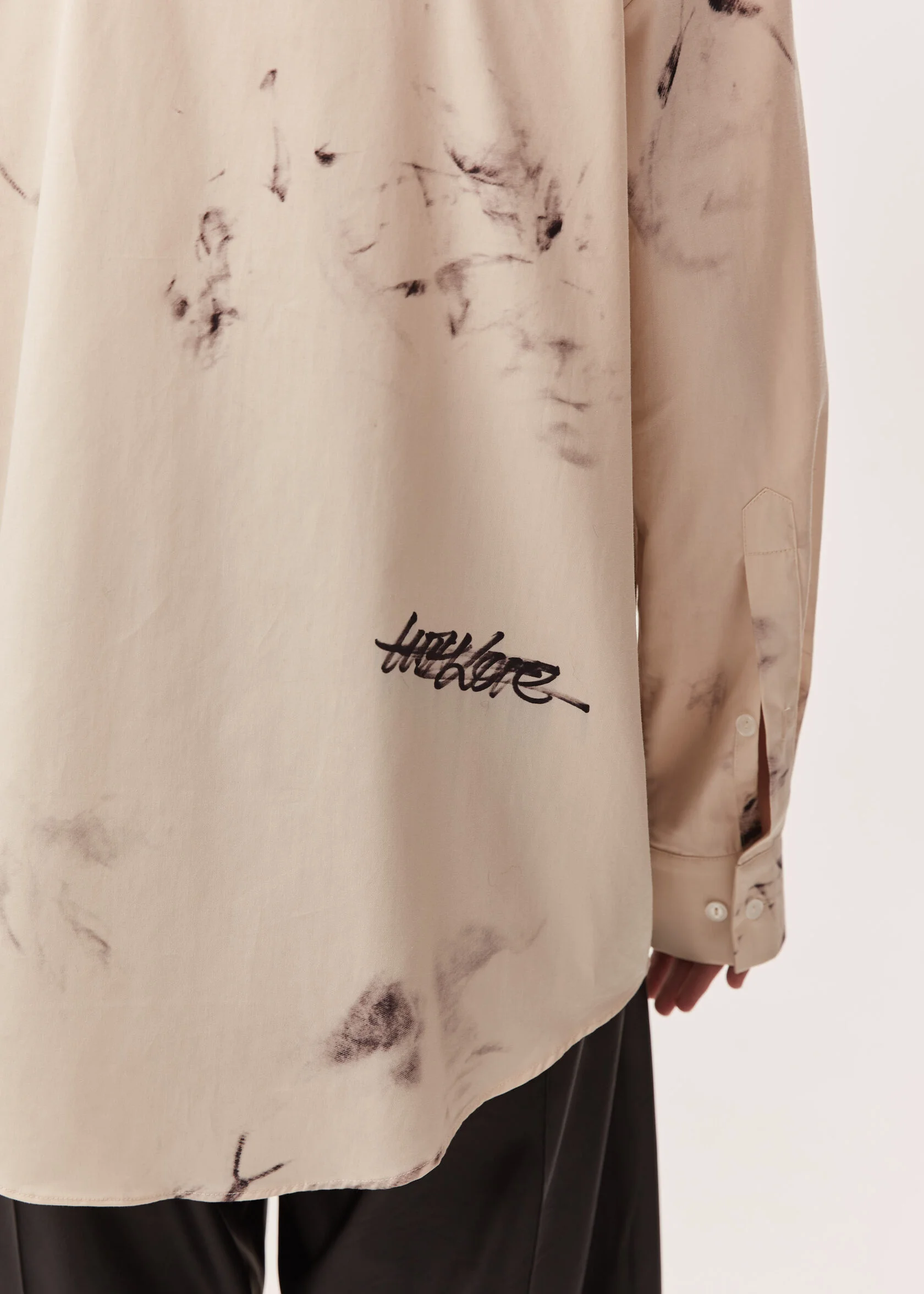 Рубашка WITH LOVE молочного цвета