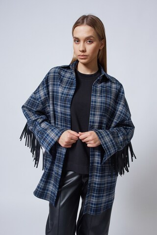 РУБАШКА С БАХРОМОЙ