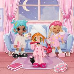 Случайная фигурка POP MART Lil Peach Riot: Sleepover
