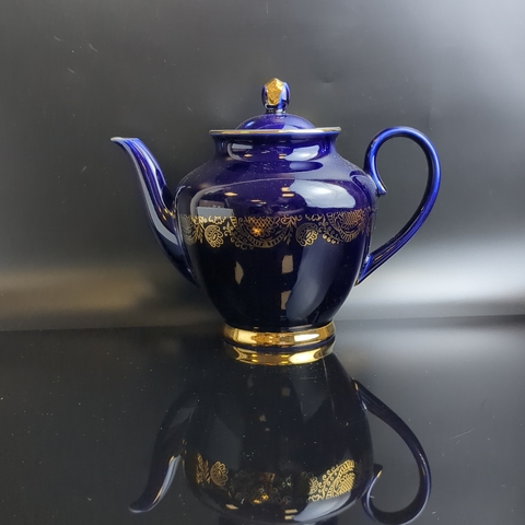 Чайник заварочный фарфоровый ЛФЗ Кобальт с кружевной позолотой, винтаж СССР 1970-1990 гг