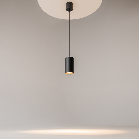 Подвесной светодиодный светильник Maytoni Vol P100PL-20W3K-B