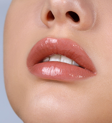 LuxVisage Блеск для губ Glass Shine тон 25