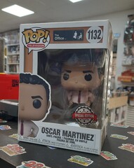 Funko POP! The Office: Oscar Martinez (1132) (Бамп)