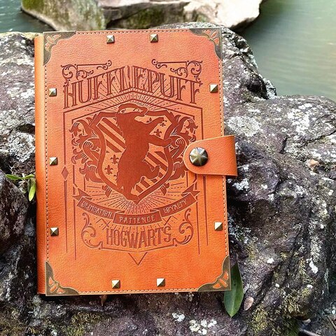 Harry Potter Magic Notebook vintage Hufflepuf A4