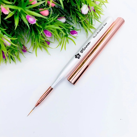 Bloom Кисть Страйпер №000 (8 мм)