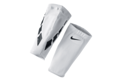 Держатели щитков Nike Guard Lock Elite Sleeve