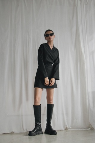 Топ с запахом CLASSIC BLACK
