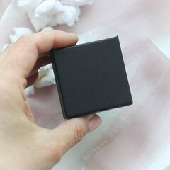 Упаковка, коробка для украшений с ложементом 5*5*3 см, 1 шт, КР024