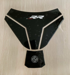 Наклейка на бак BMW S1000RR черная