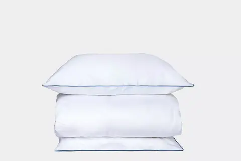 Постельное белье 1.5 спальное Mollen белое с темно-бирюзовым кантом