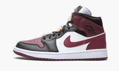 Air Jordan 1 WMNS Mid SE "Dark Beetroot"