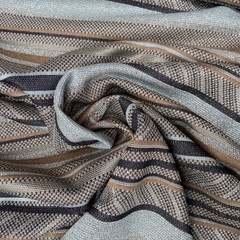 фото трикотажа в полоску на платье