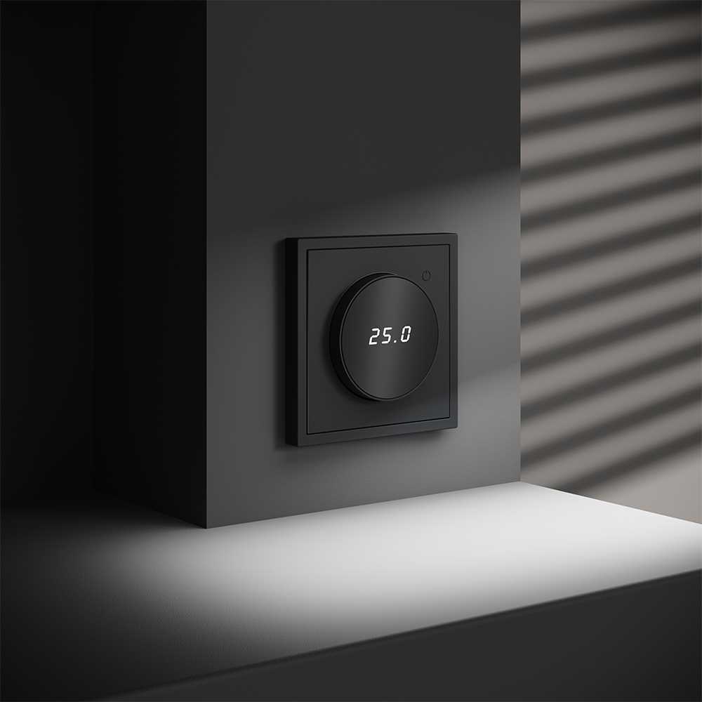 Терморегулятор электронный Voltum S70 с индикацией и датчиком, для теплого пола, (графит) VLS070107